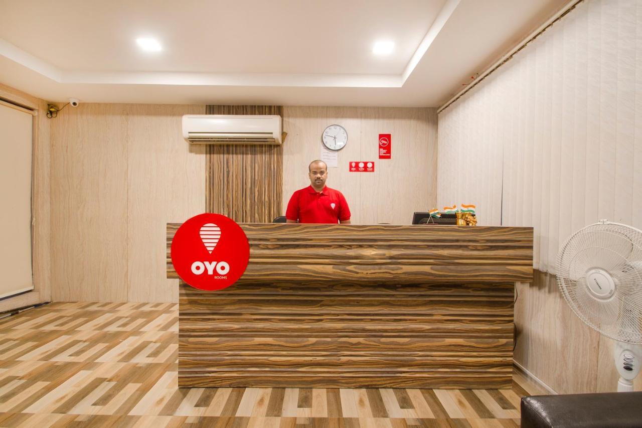 היידראבד Vaccinated Staff - Oyo 11400 The Down Town Suites מראה חיצוני תמונה