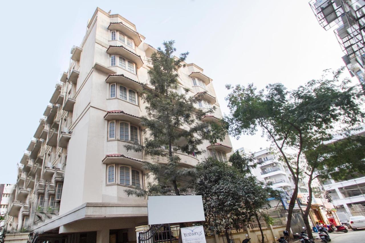 היידראבד Vaccinated Staff - Oyo 11400 The Down Town Suites מראה חיצוני תמונה