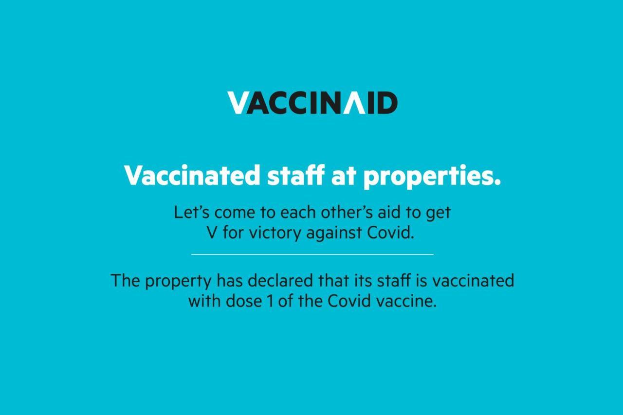 היידראבד Vaccinated Staff - Oyo 11400 The Down Town Suites מראה חיצוני תמונה